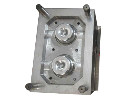 塑胶模具使用材料