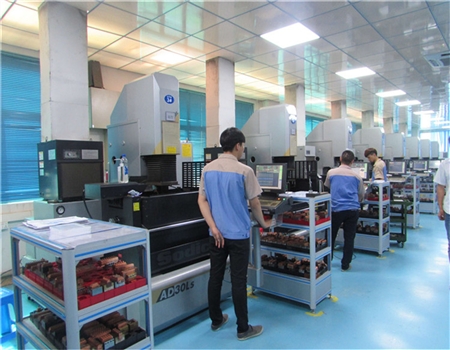 塑胶模具加工厂家