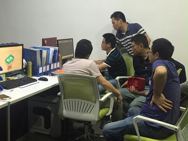 汽车模具设计