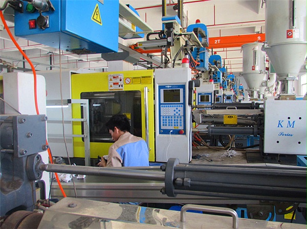 东莞塑胶模具注塑加工制造厂