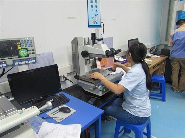 塑胶模具制品厂家